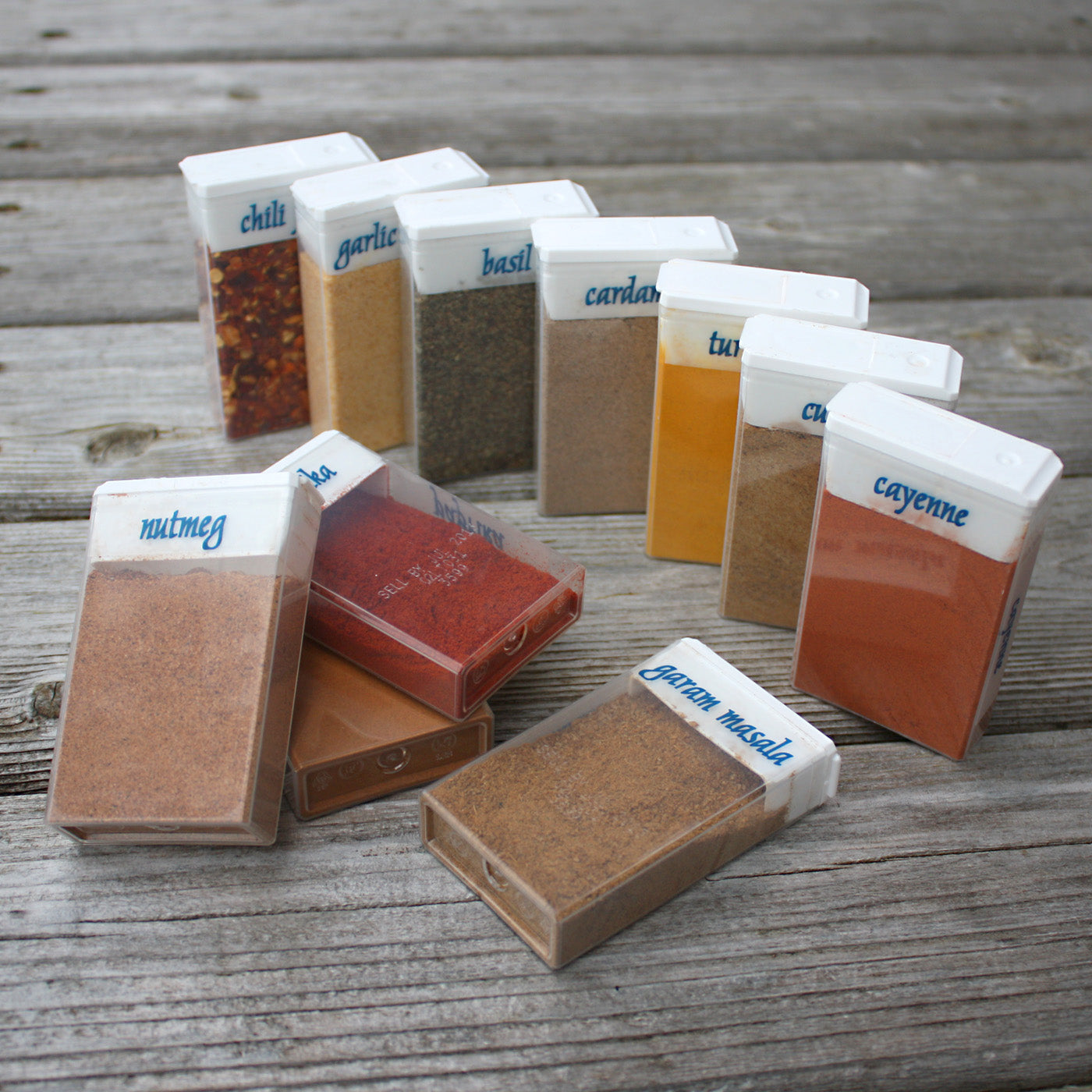 Travel Spice Kit Spice Containers for Camping, Portable Spice Kit