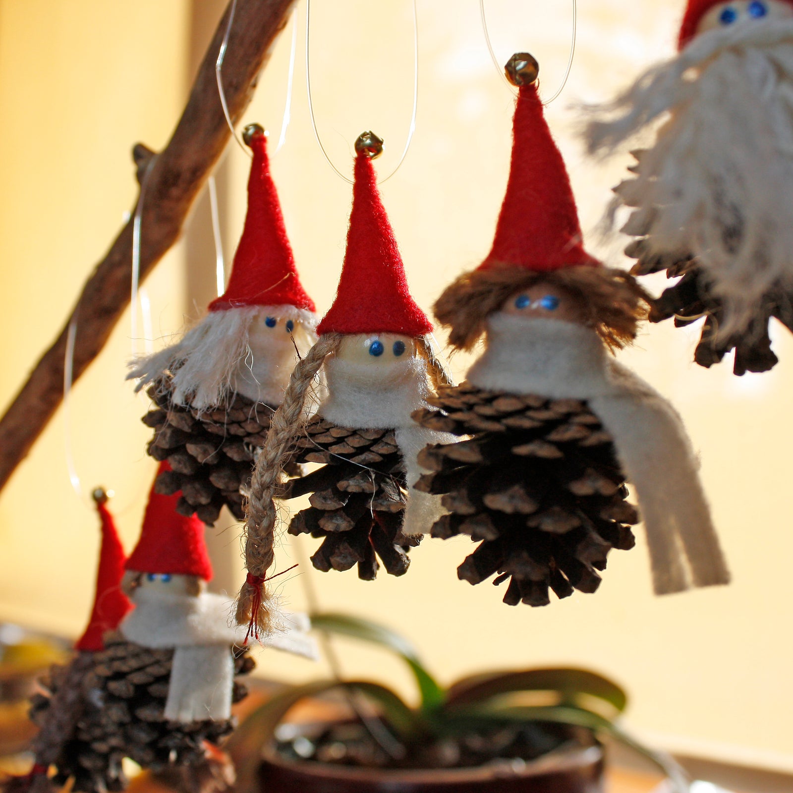How To: Yule Nissen Ornaments