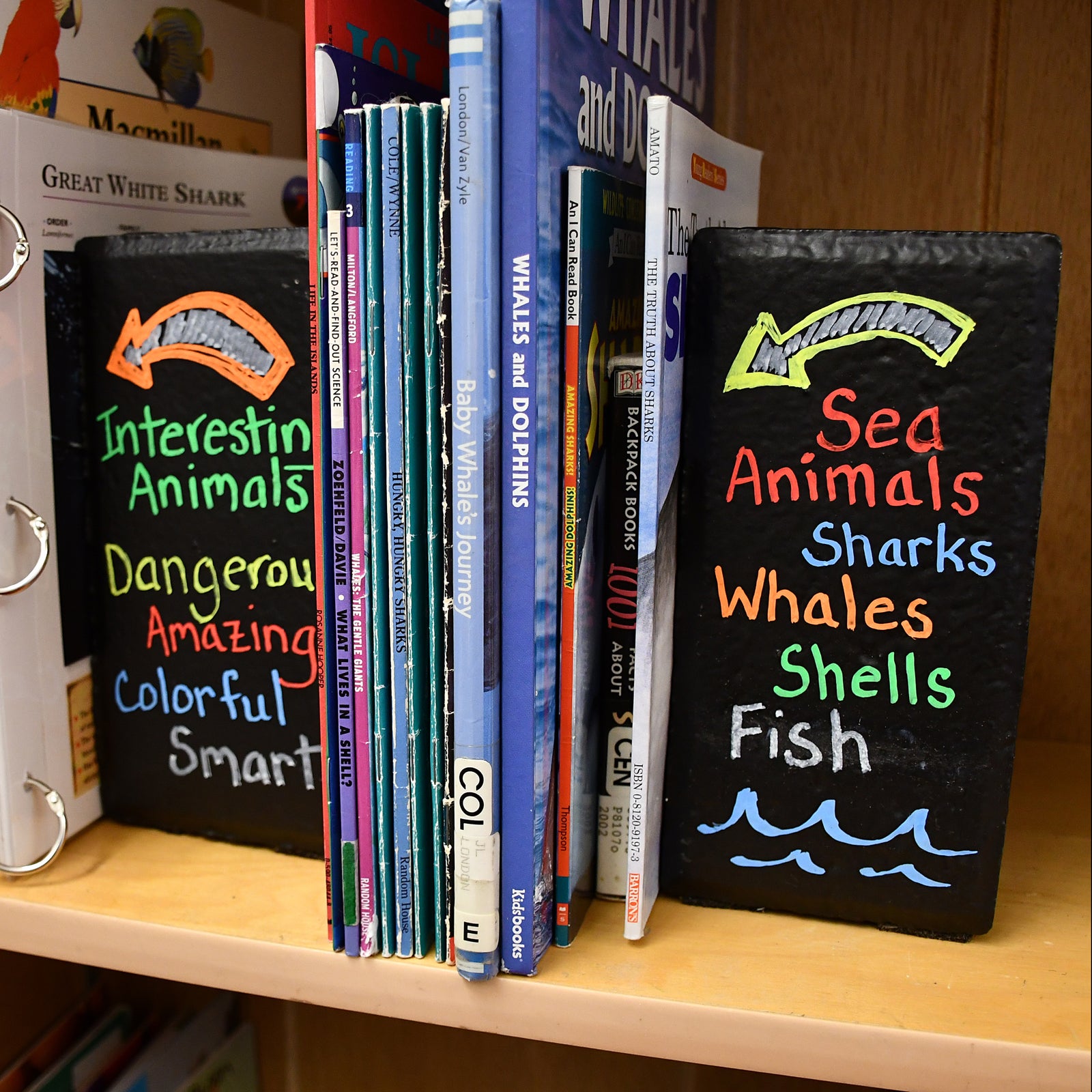 DIY Chalkboard Book Ends